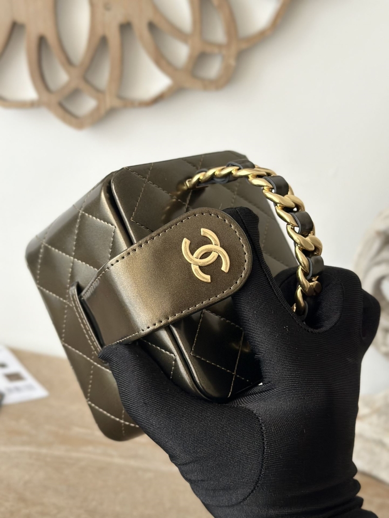 Ch**el cosmetic bags